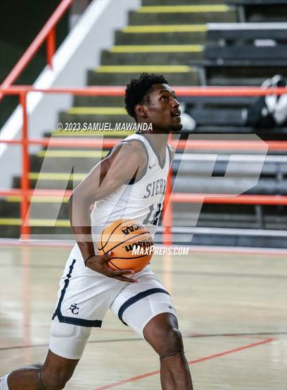 Thumbnail 1 in Sierra Canyon vs Centennial (Beverly Hills Tournament Semi-Final) photogallery.