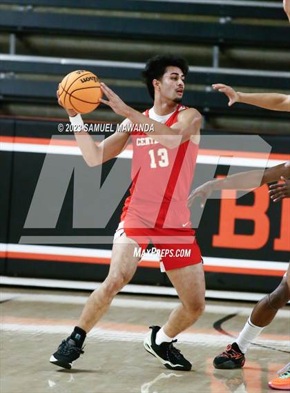 Thumbnail 3 in Sierra Canyon vs Centennial (Beverly Hills Tournament Semi-Final) photogallery.