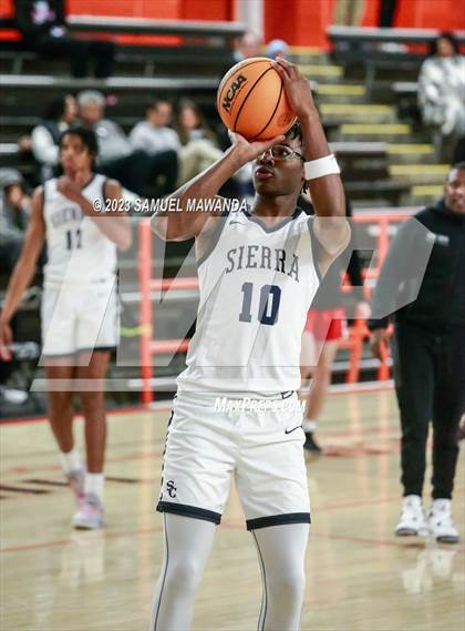 Thumbnail 3 in Sierra Canyon vs Centennial (Beverly Hills Tournament Semi-Final) photogallery.