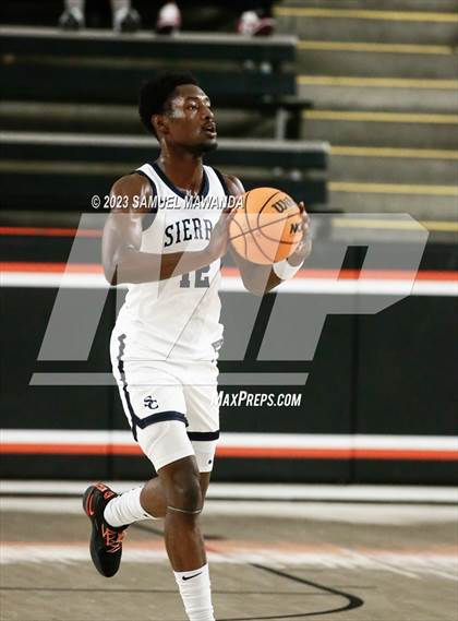 Thumbnail 3 in Sierra Canyon vs Centennial (Beverly Hills Tournament Semi-Final) photogallery.