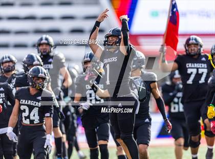 Thumbnail 1 in Corner Canyon vs. Lehi (UHSAA 6A Semifinal) photogallery.