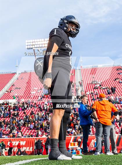 Thumbnail 2 in Corner Canyon vs. Lehi (UHSAA 6A Semifinal) photogallery.