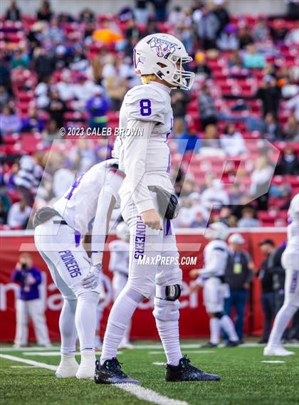 Thumbnail 1 in Corner Canyon vs. Lehi (UHSAA 6A Semifinal) photogallery.