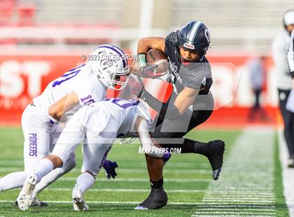 Thumbnail 2 in Corner Canyon vs. Lehi (UHSAA 6A Semifinal) photogallery.