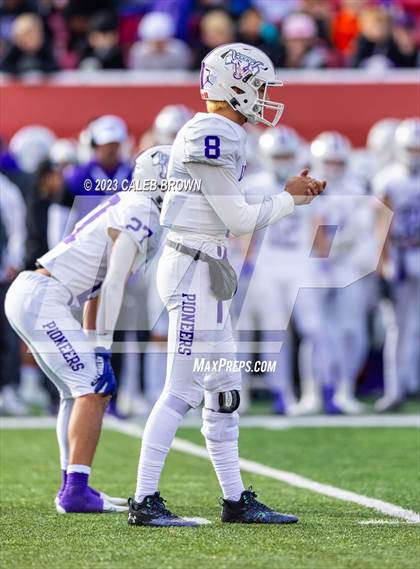 Thumbnail 1 in Corner Canyon vs. Lehi (UHSAA 6A Semifinal) photogallery.