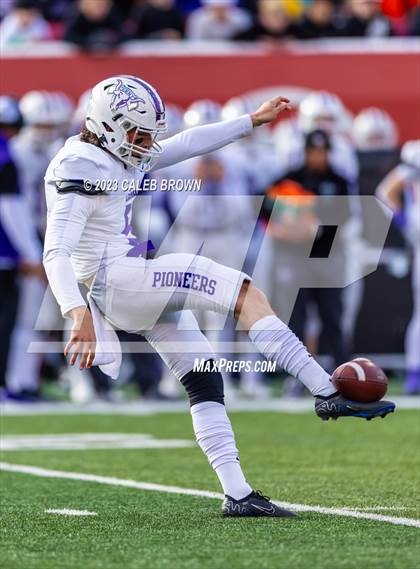 Thumbnail 1 in Corner Canyon vs. Lehi (UHSAA 6A Semifinal) photogallery.