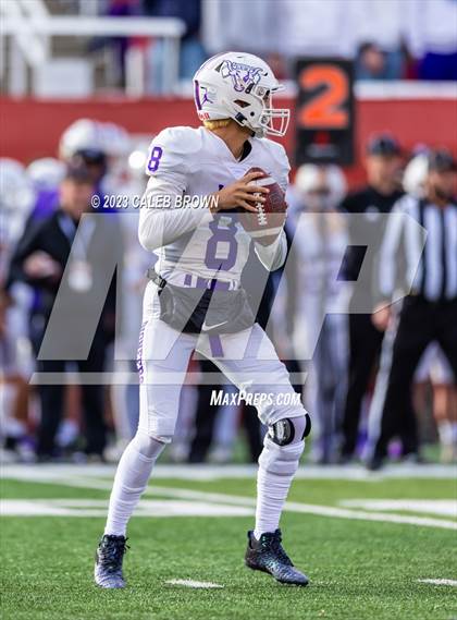 Thumbnail 3 in Corner Canyon vs. Lehi (UHSAA 6A Semifinal) photogallery.