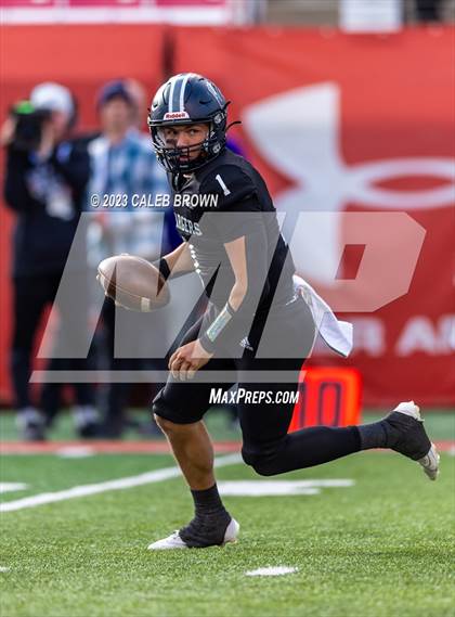 Thumbnail 1 in Corner Canyon vs. Lehi (UHSAA 6A Semifinal) photogallery.