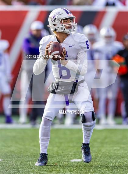 Thumbnail 1 in Corner Canyon vs. Lehi (UHSAA 6A Semifinal) photogallery.