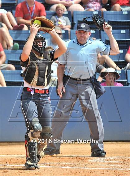 Thumbnail 1 in South Granville vs. West Lincoln (NCHSAA 2A Final Game 2) photogallery.