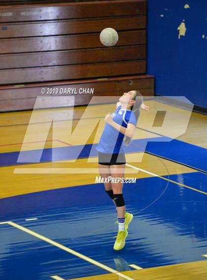 Thumbnail 2 in Mayfield @ San Marino photogallery.