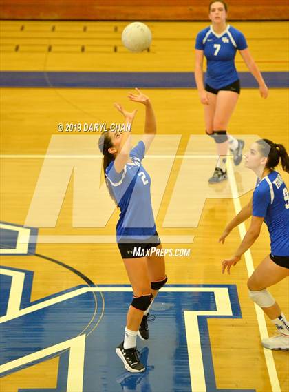 Thumbnail 3 in Mayfield @ San Marino photogallery.