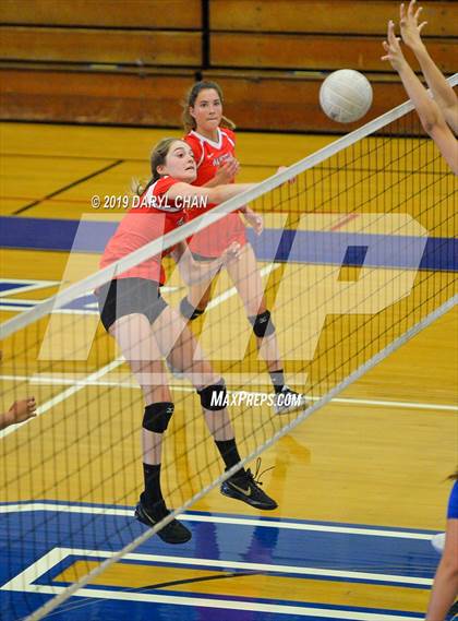 Thumbnail 2 in Mayfield @ San Marino photogallery.