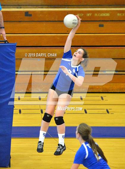 Thumbnail 3 in Mayfield @ San Marino photogallery.