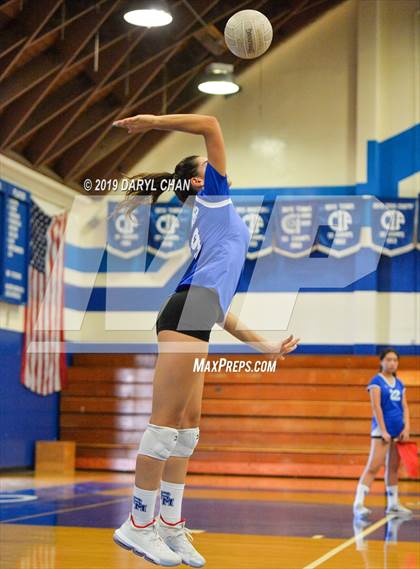 Thumbnail 3 in Mayfield @ San Marino photogallery.