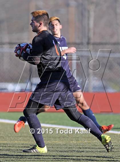 Thumbnail 1 in Avon vs Wethersfield (CIAC Class L Final) photogallery.