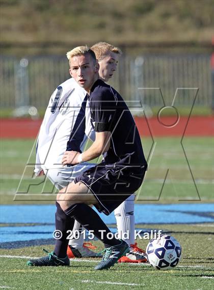 Thumbnail 3 in Avon vs Wethersfield (CIAC Class L Final) photogallery.