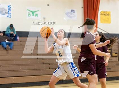 Thumbnail 1 in Smith Valley vs. Sierra Sage Academy/ROP (Serpent Classic) photogallery.