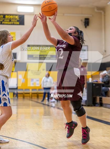 Thumbnail 2 in Smith Valley vs. Sierra Sage Academy/ROP (Serpent Classic) photogallery.