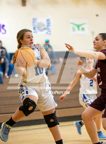 Thumbnail 1 in Smith Valley vs. Sierra Sage Academy/ROP (Serpent Classic) photogallery.