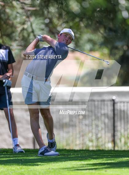 Thumbnail 2 in Meadow Hills Golf Course Tournament photogallery.