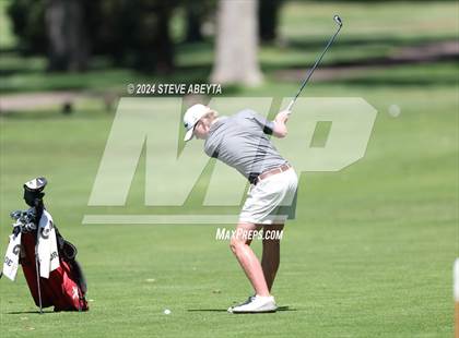 Thumbnail 2 in Meadow Hills Golf Course Tournament photogallery.