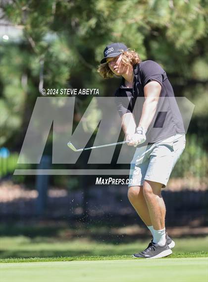 Thumbnail 1 in Meadow Hills Golf Course Tournament photogallery.