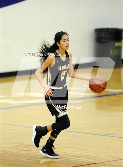 Thumbnail 3 in El Dorado vs. Saint Joseph (Savanna/Buena Park Christmas Classic) photogallery.