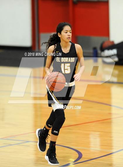 Thumbnail 3 in El Dorado vs. Saint Joseph (Savanna/Buena Park Christmas Classic) photogallery.