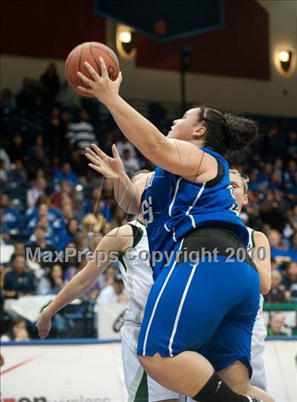 Thumbnail 1 in Poway vs San Diego (CIF SDS D1 Final) photogallery.
