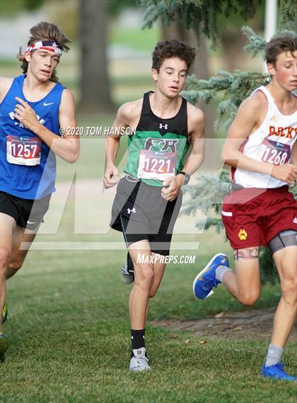 Thumbnail 3 in LHS Sweetheart Varsity photogallery.