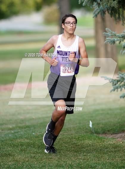Thumbnail 3 in LHS Sweetheart Varsity photogallery.