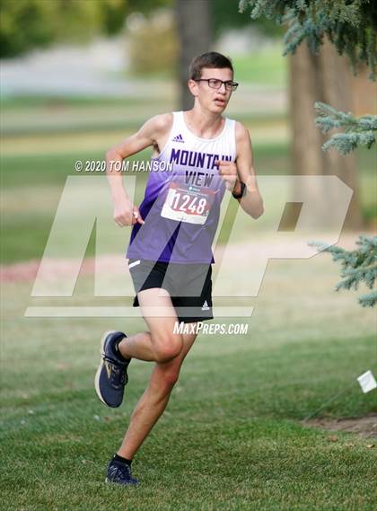 Thumbnail 3 in LHS Sweetheart Varsity photogallery.