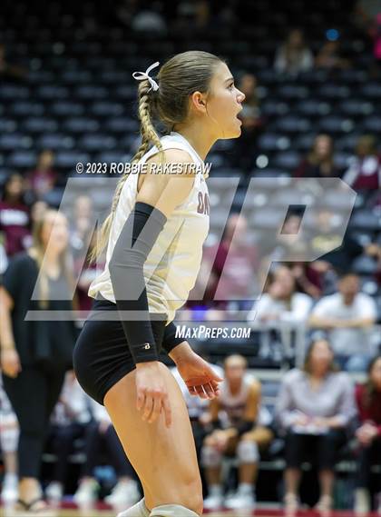 Thumbnail 3 in Davenport vs. Celina (UIL 4A Volleyball Semifinal) photogallery.