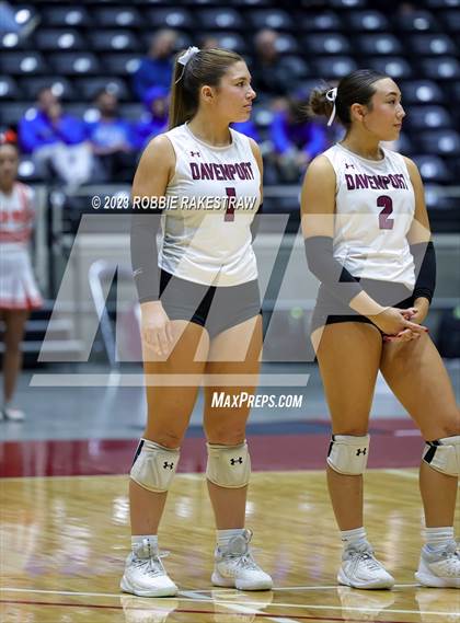 Thumbnail 3 in Davenport vs. Celina (UIL 4A Volleyball Semifinal) photogallery.