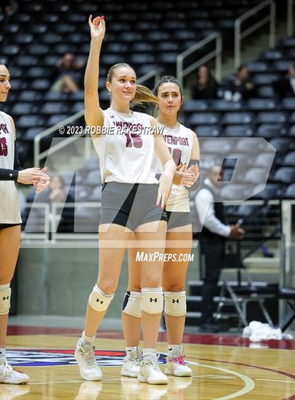 Thumbnail 3 in Davenport vs. Celina (UIL 4A Volleyball Semifinal) photogallery.