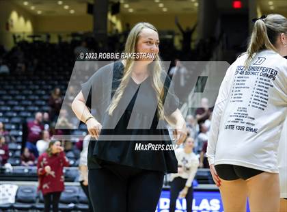 Thumbnail 3 in Davenport vs. Celina (UIL 4A Volleyball Semifinal) photogallery.