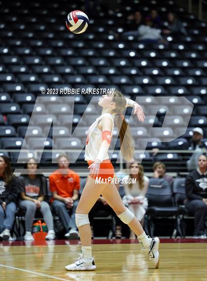 Thumbnail 2 in Davenport vs. Celina (UIL 4A Volleyball Semifinal) photogallery.