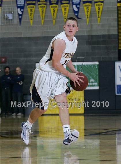 Thumbnail 1 in Oak Ridge vs. Elk Grove (Common Good Classic) photogallery.