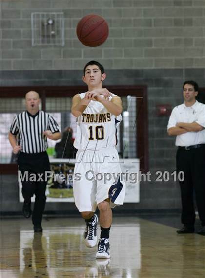 Thumbnail 3 in Oak Ridge vs. Elk Grove (Common Good Classic) photogallery.