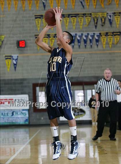 Thumbnail 3 in Oak Ridge vs. Elk Grove (Common Good Classic) photogallery.