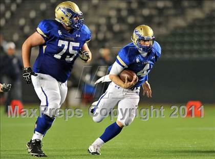 Thumbnail 2 in Bellarmine vs. Santa Margarita (CIF State D1 Final) photogallery.
