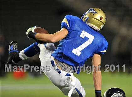 Thumbnail 1 in Bellarmine vs. Santa Margarita (CIF State D1 Final) photogallery.
