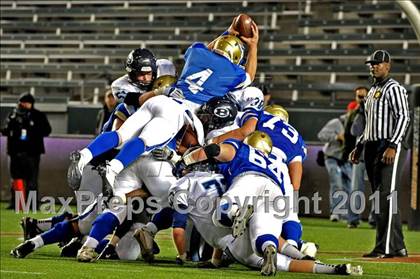 Thumbnail 2 in Bellarmine vs. Santa Margarita (CIF State D1 Final) photogallery.