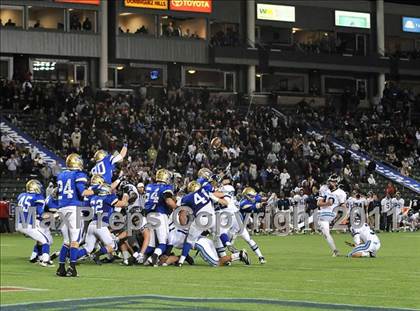Thumbnail 2 in Bellarmine vs. Santa Margarita (CIF State D1 Final) photogallery.