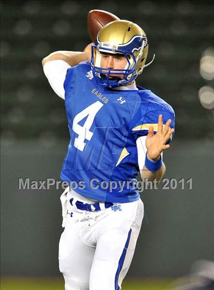 Thumbnail 3 in Bellarmine vs. Santa Margarita (CIF State D1 Final) photogallery.