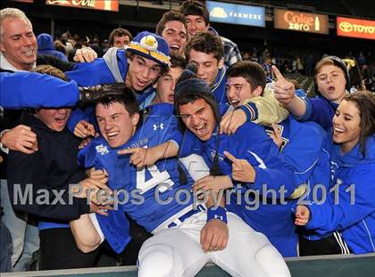 Thumbnail 1 in Bellarmine vs. Santa Margarita (CIF State D1 Final) photogallery.