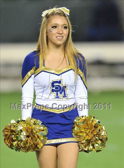 Thumbnail 2 in Bellarmine vs. Santa Margarita (CIF State D1 Final) photogallery.