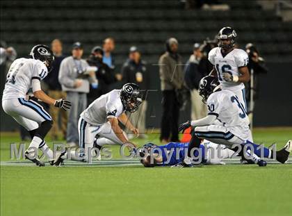 Thumbnail 1 in Bellarmine vs. Santa Margarita (CIF State D1 Final) photogallery.