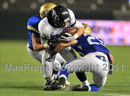 Thumbnail 3 in Bellarmine vs. Santa Margarita (CIF State D1 Final) photogallery.